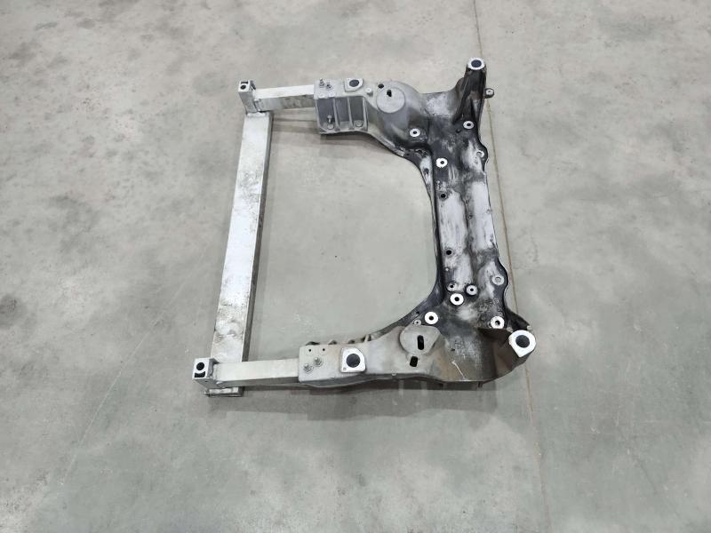 2013 Infiniti FX35 Crossmember/Cradle/Undercarria