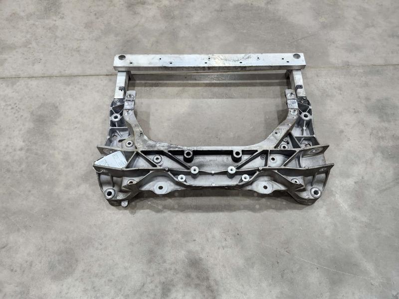 2013 Infiniti FX35 Crossmember/Cradle/Undercarria