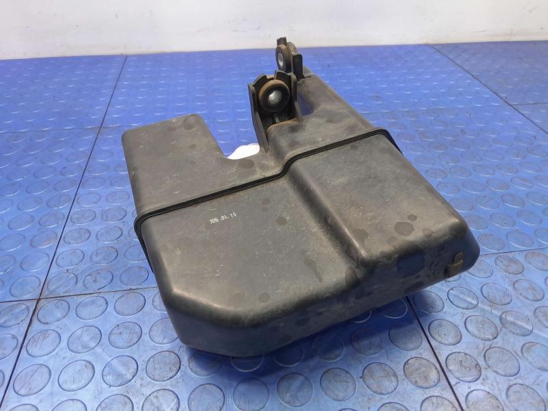 2010-2015 Hyundai Tucson Engine Air Lower Resonator Chamber OEM 281902S100