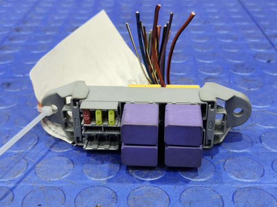 2011 Maserati Quattroporte Cabin Fuse Box