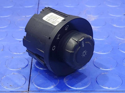 2013 Ford F-350 Super Duty Headlight Switch (Dash Mtd)