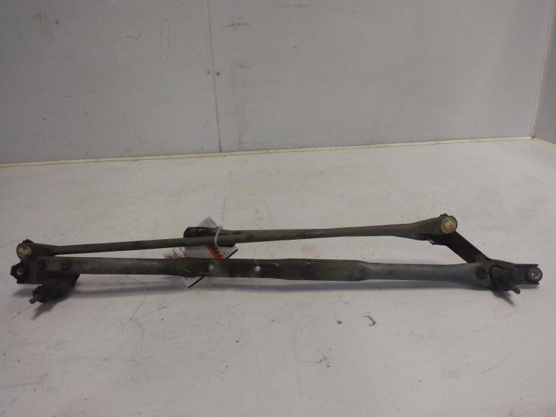 2002 GMC Sierra 2500 Wiper Trans. Linkage
