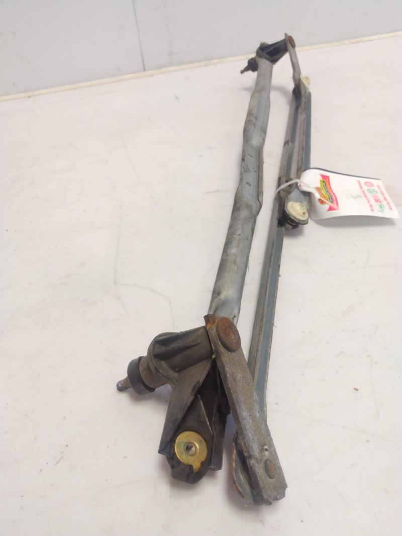 2002 GMC Sierra 2500 Wiper Trans. Linkage
