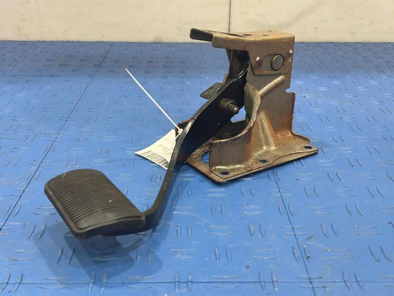 2012 Jeep Compass Brake Pedal