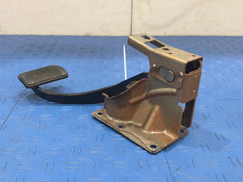 2012 Jeep Compass Brake Pedal