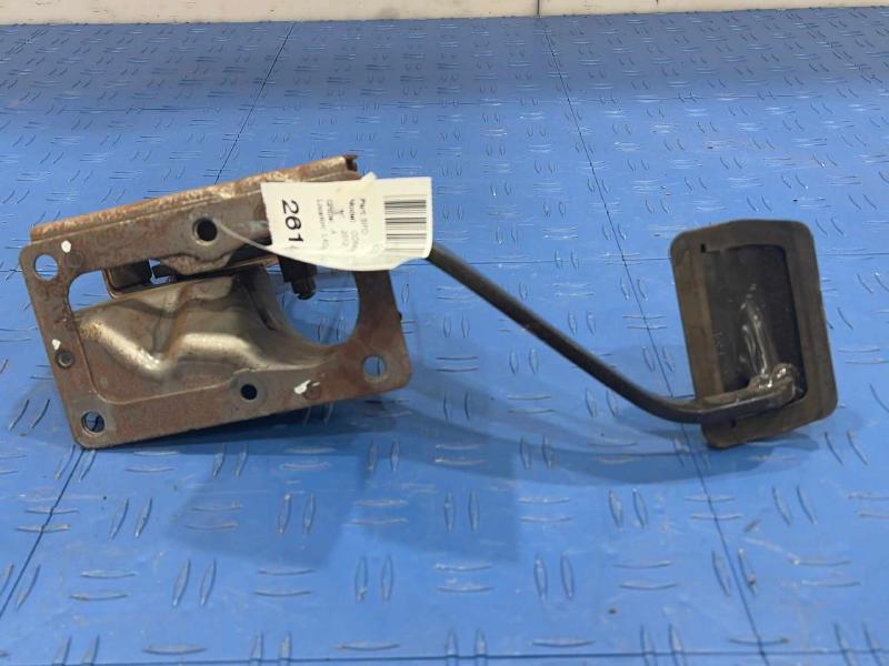 2012 Jeep Compass Brake Pedal