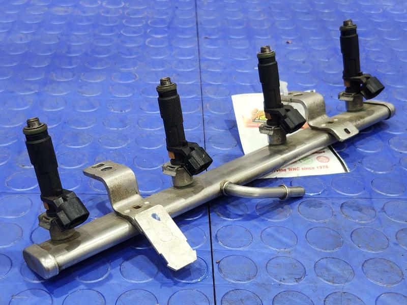 2017 Chrysler 200 2.4L Fuel Rail Delivery Pipe and Injectors 4 Pcs OEM 04627120AD 04593986AB