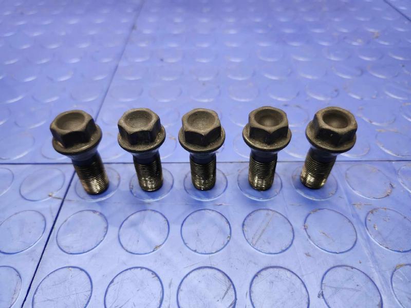 2014 BMW 228i Lug Nuts