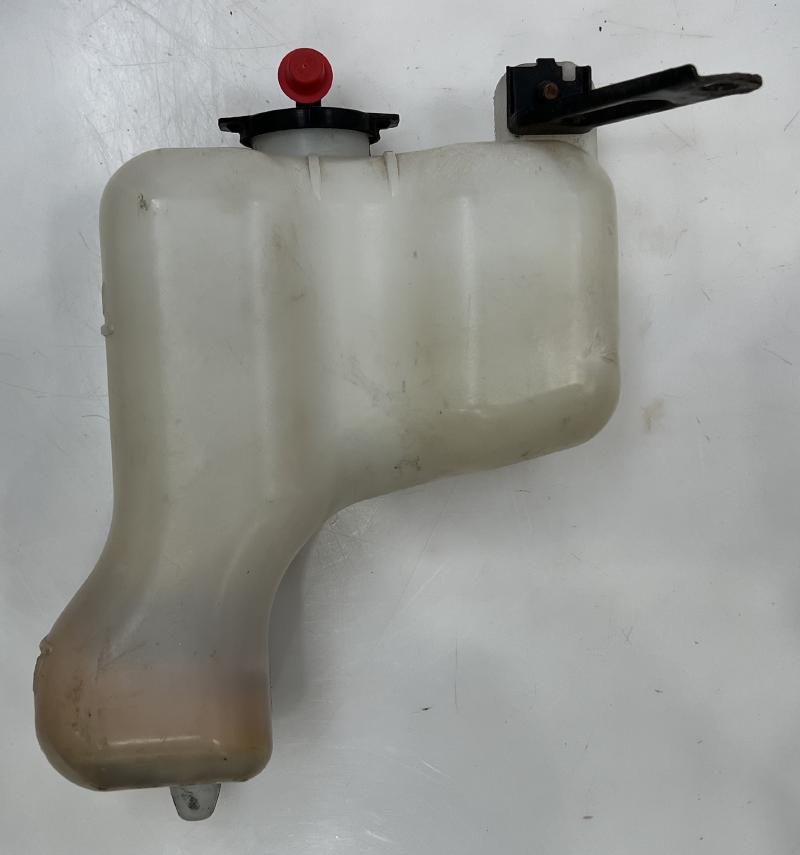 1998 Toyota RAV4 Coolant Recovery Bottle