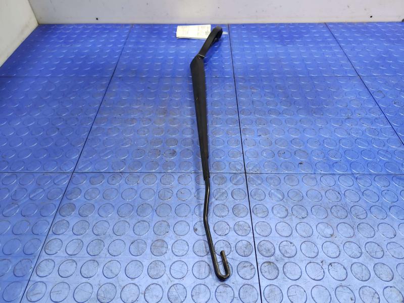 2012 Dodge Grand Caravan Wiper Arm