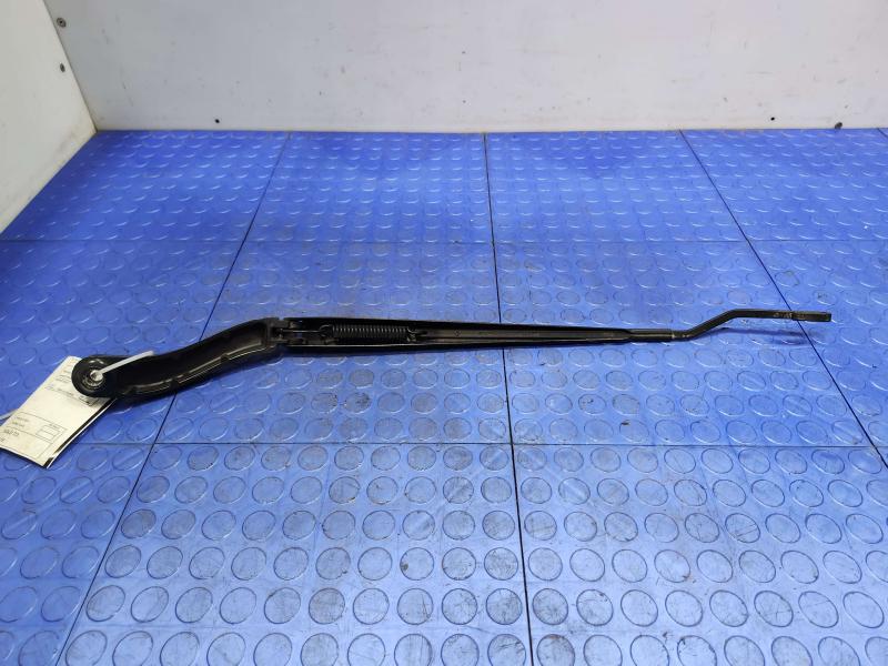 2012 Dodge Grand Caravan Wiper Arm