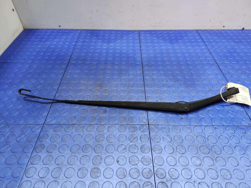 2012 Dodge Grand Caravan Wiper Arm