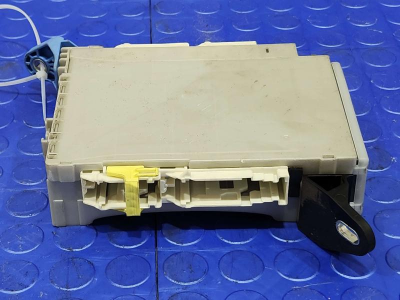 2014 Lexus IS 250 Cabin Fuse Box