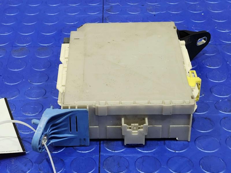 2014 Lexus IS 250 Cabin Fuse Box