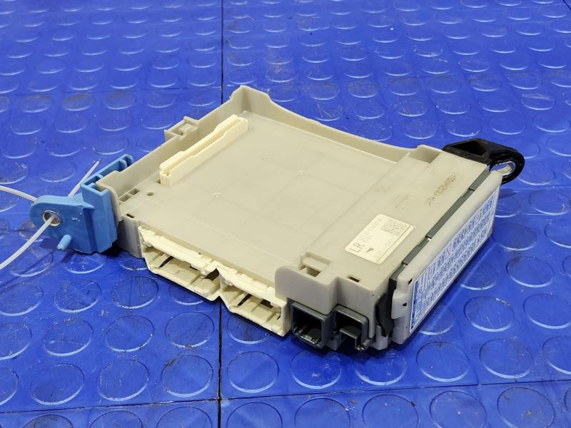 2014 Lexus IS 250 Cabin Fuse Box