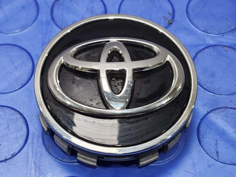 2019 Toyota Camry Center Cap