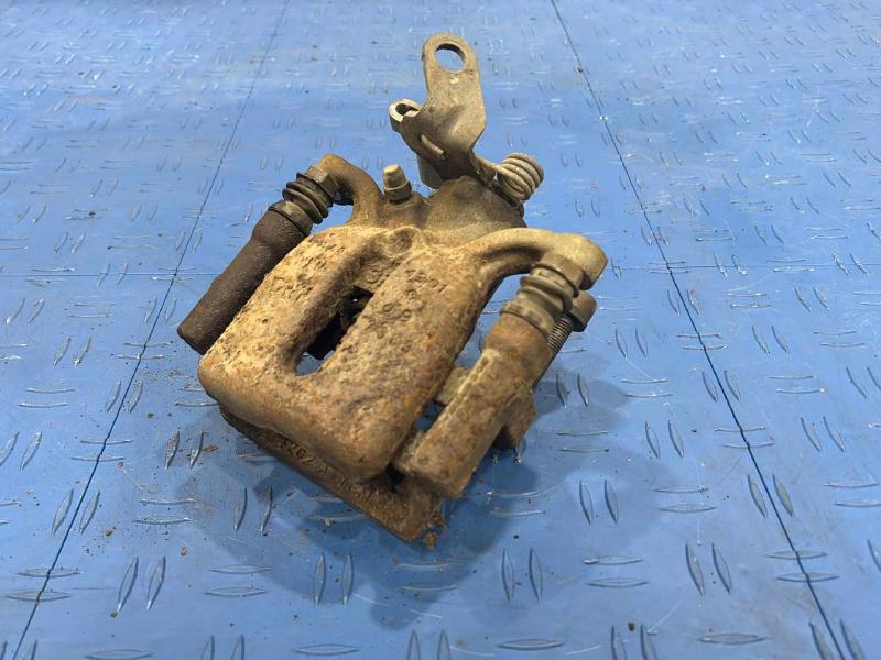 2015 Volkswagen Passat Caliper
