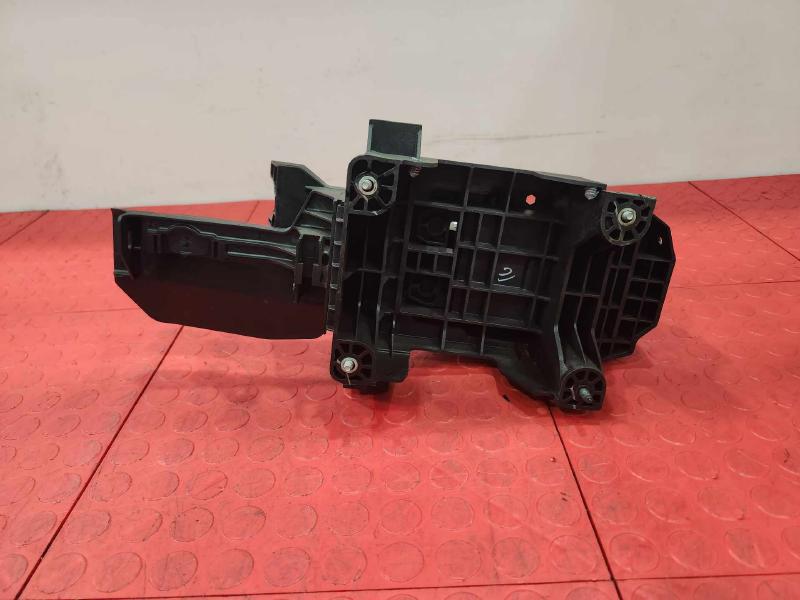 2013 Chevrolet Malibu Floor Shifter