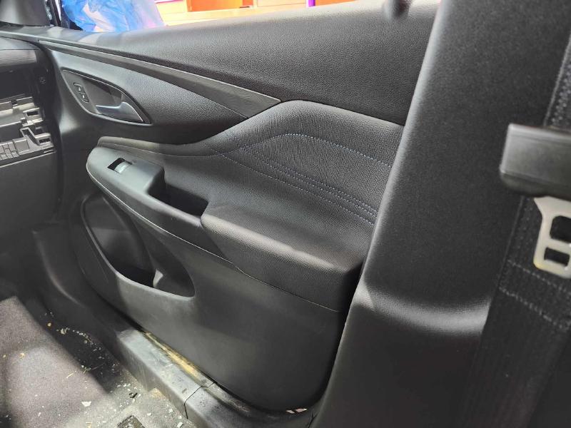 2024 Buick Envista Front Door Trim Panel Right Passenger Side Black OEM 42845411,RH