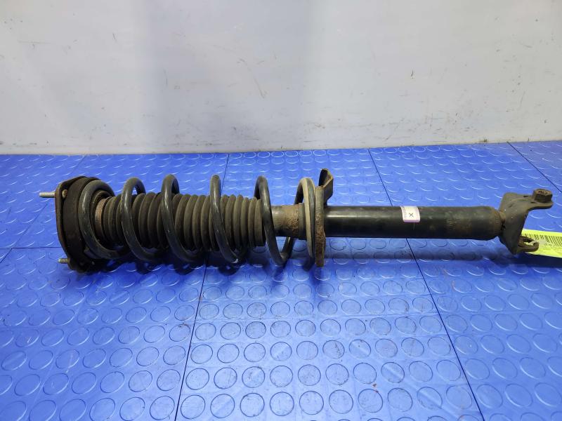 2015 Infiniti Q50 Strut Assembly