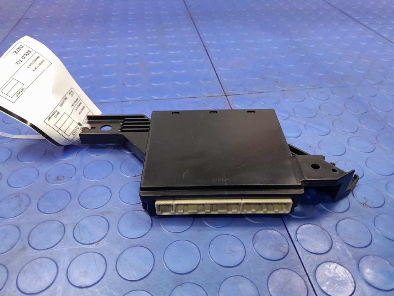 2018-2020 Toyota Sienna AC Amplifier Control Module Genuine OEM 88650-08230