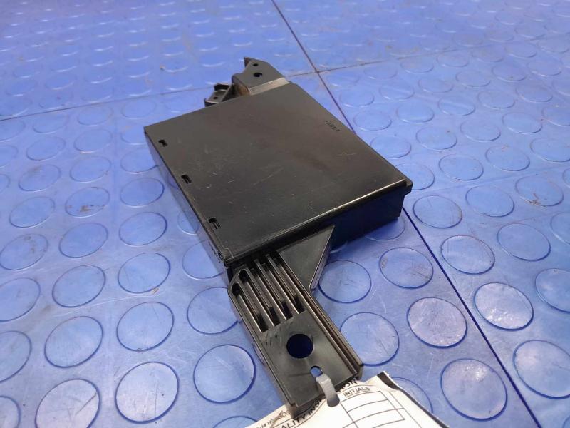 2018-2020 Toyota Sienna AC Amplifier Control Module Genuine OEM 88650-08230