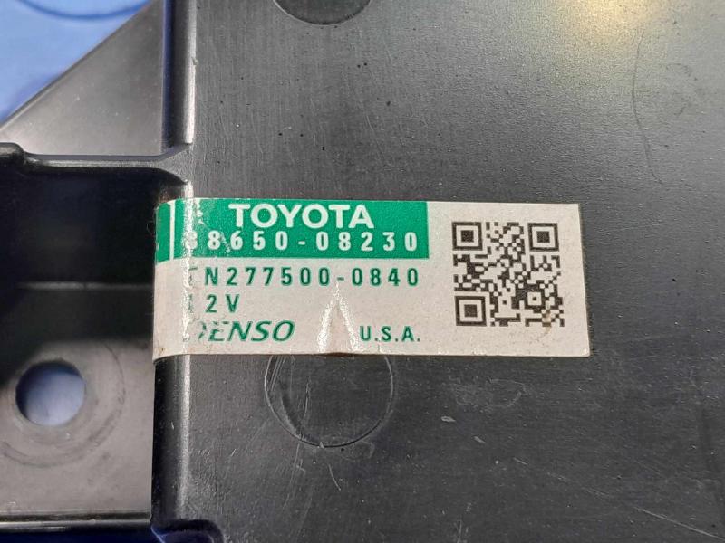 2018-2020 Toyota Sienna AC Amplifier Control Module Genuine OEM 88650-08230
