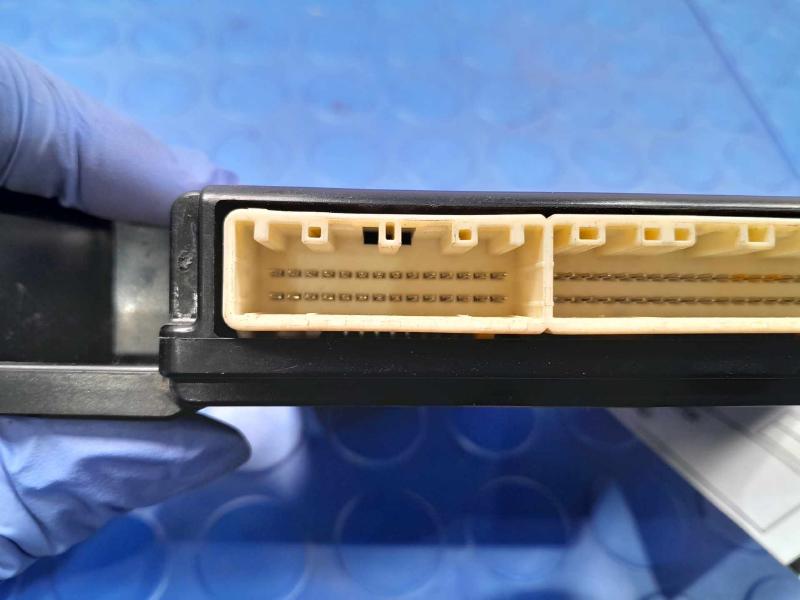 2018-2020 Toyota Sienna AC Amplifier Control Module Genuine OEM 88650-08230