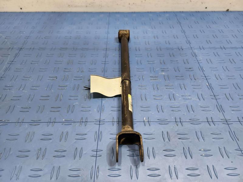 2013 Toyota Camry Lower Control Arm Rr