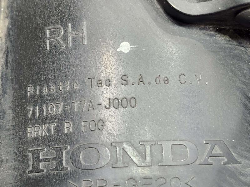 2019 Honda HR-V Grille