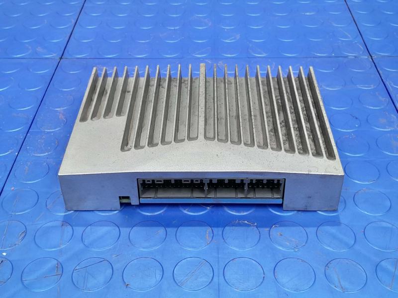 2017-2018 Jaguar F-Pace XE Radio Amplifier GGenuine OEM Part GX7319C164RE