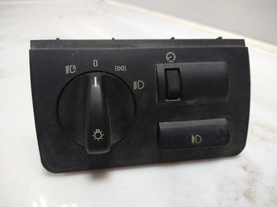 2002 BMW X5 Headlight Switch (Dash Mtd)