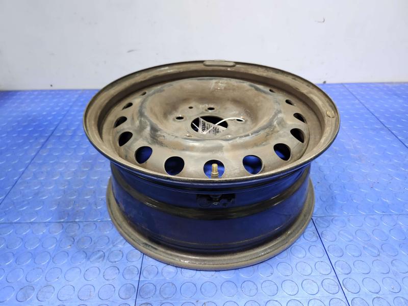 2012 Dodge Grand Caravan Wheel