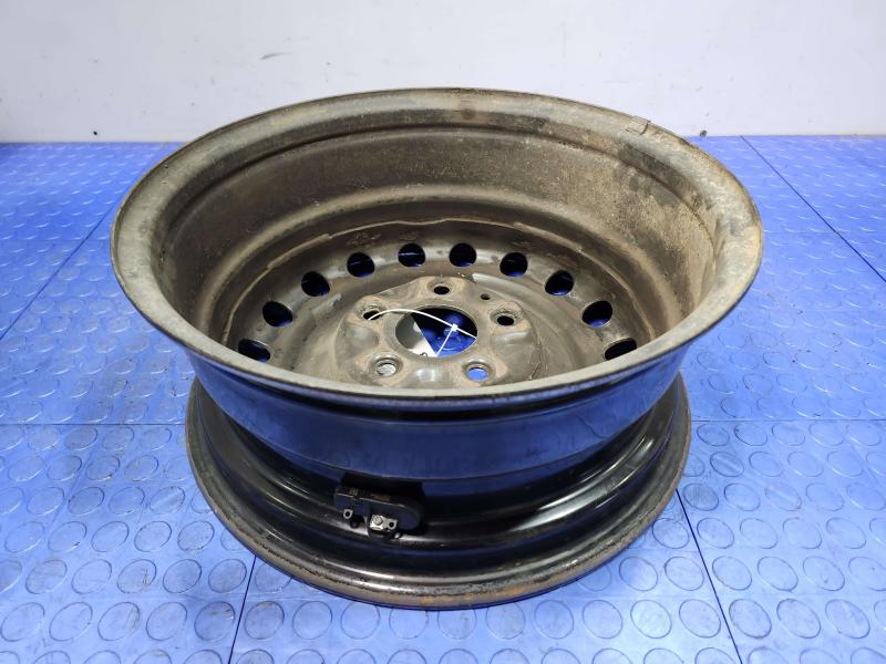 2012 Dodge Grand Caravan Wheel