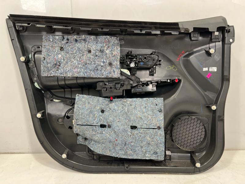 2020 Nissan Versa Front Door Trim Panel