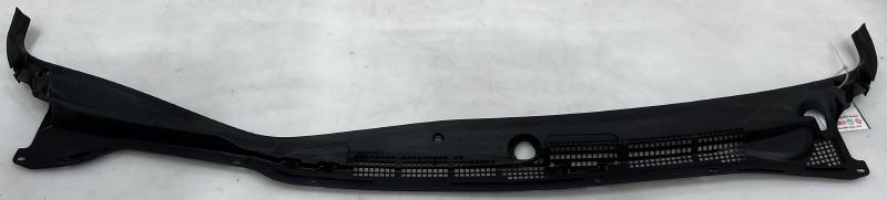 1999 - 2003 Acura TL Cowl Panel Top Grille Assembly OEM 74200S0KA00