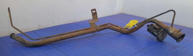 2007-2018 Jeep Wrangler Fuel Filler Neck Assembly Filler Pipe OEM 68518556AA