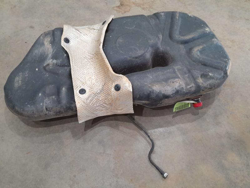2012 - 2018 Toyota Prius V Fuel Tank Assembly Gas Tank OEM 7700147160