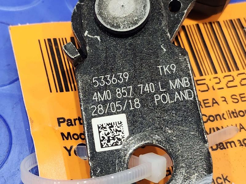 2018 Audi Q7 Rear Seat Belt