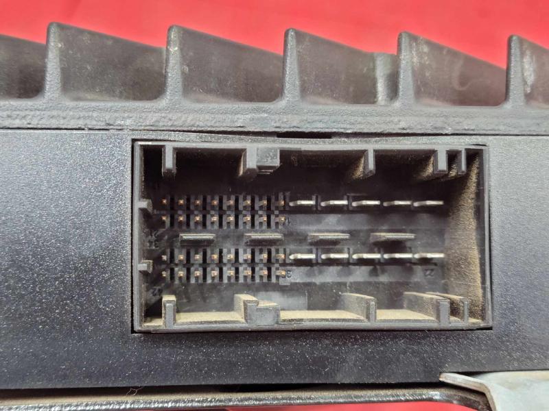 2004-2010 BMW X3 E83 Radio Amplifier HiFi System Genuine OEM 65126990098