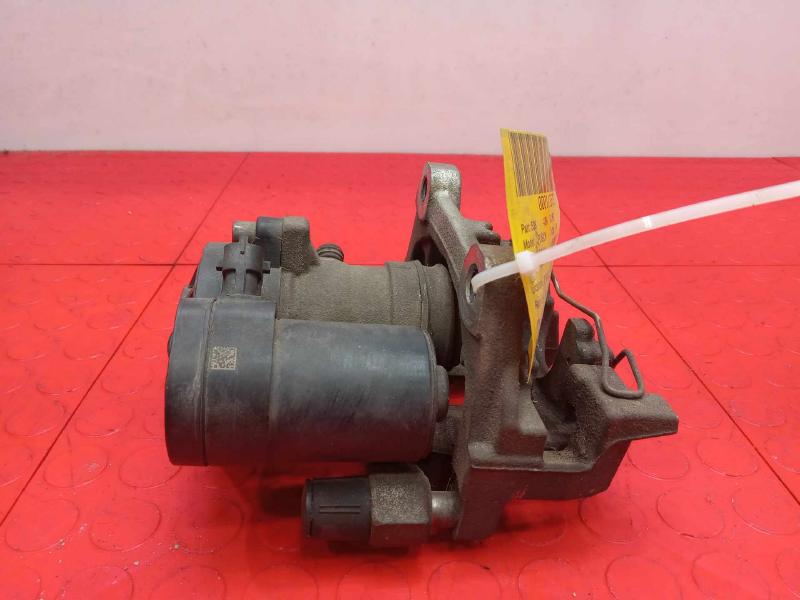 2013 Ford Fusion Caliper