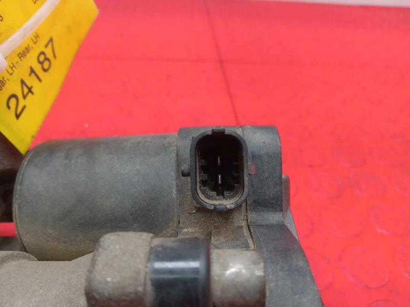 2013 Ford Fusion Caliper