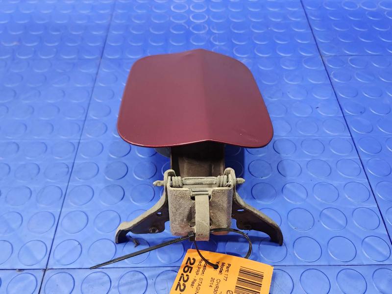 2014 Chrysler 300 Fuel Tank Door