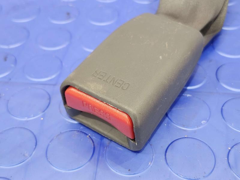 2010 Kia Rio Rear Seat Belt