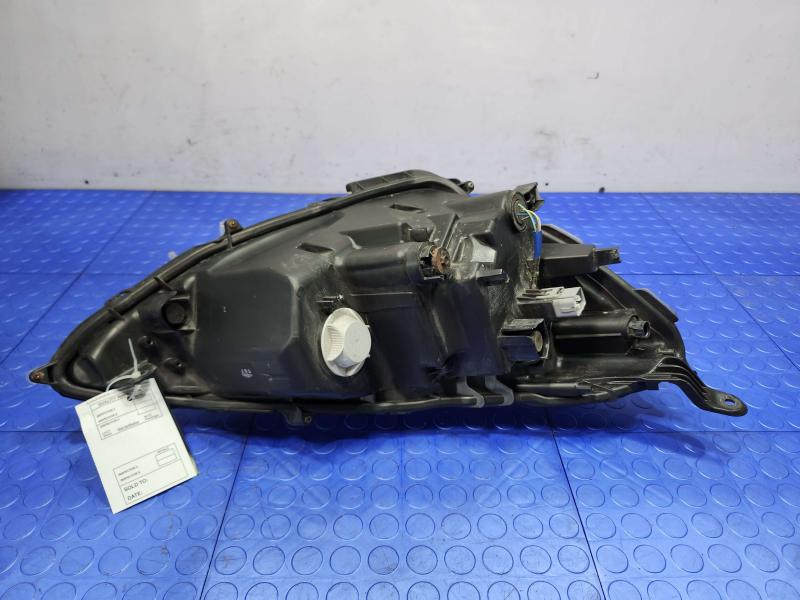 2015 Toyota Prius Headlamp Assembly