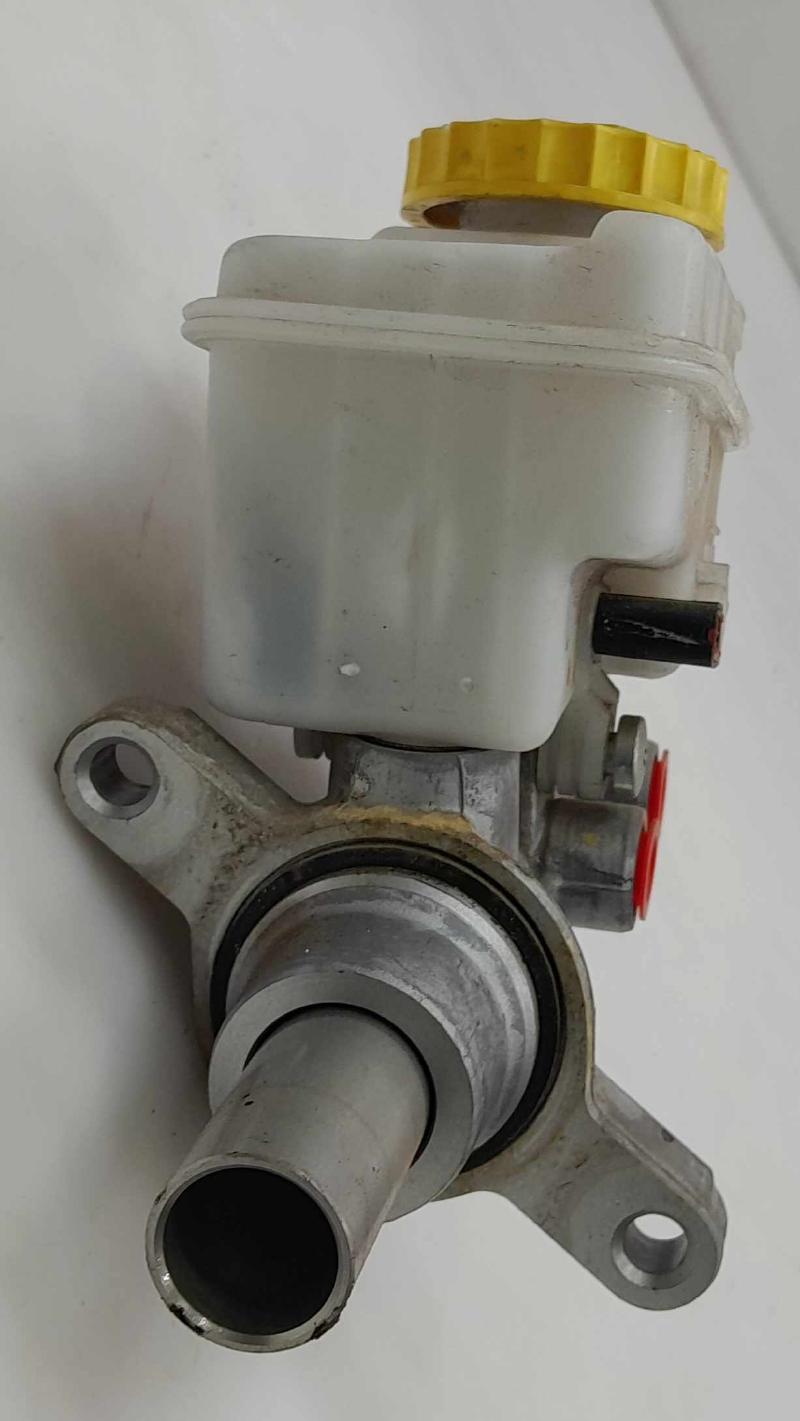2018 Subaru Impreza Master Cylinder