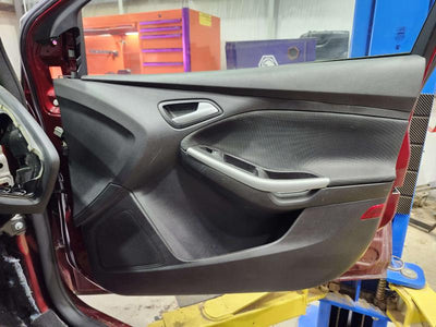 2014 Ford Focus Front Door Trim Panel