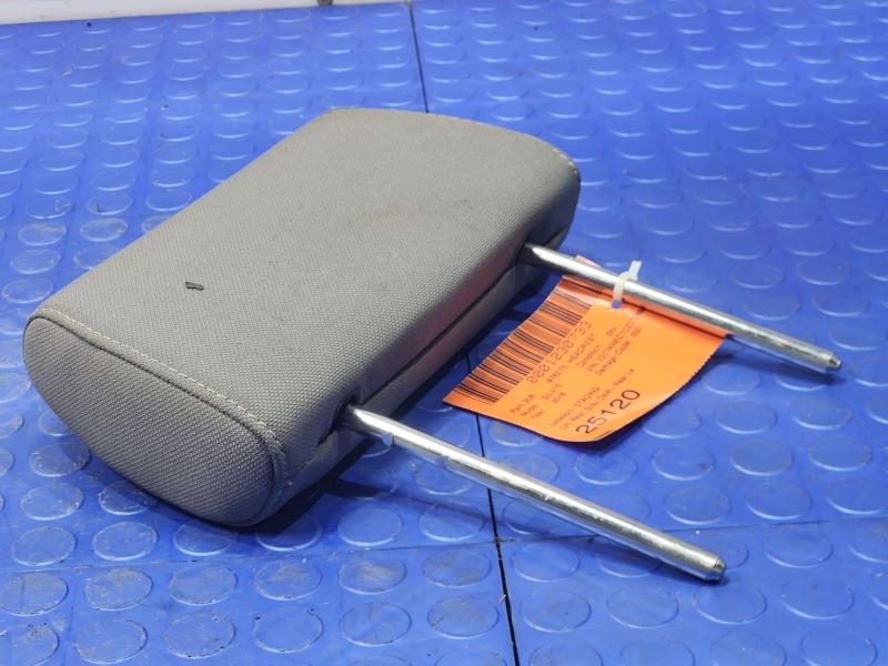 2016 Chevrolet Silverado 1500 Headrest