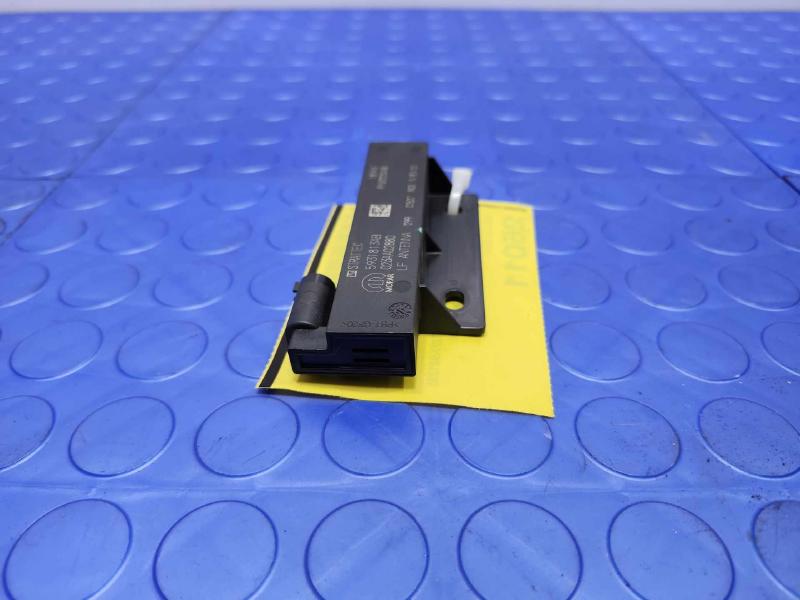 2019-2024 Dodge Ram 1500 Keyless Entry Antenna Remote Start Receiver OEM 5931813AB
