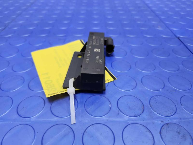 2019-2024 Dodge Ram 1500 Keyless Entry Antenna Remote Start Receiver OEM 5931813AB